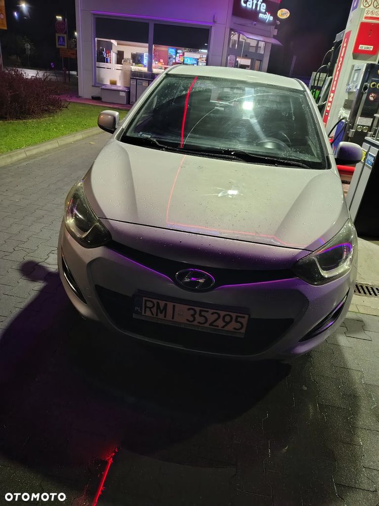Hyundai I20