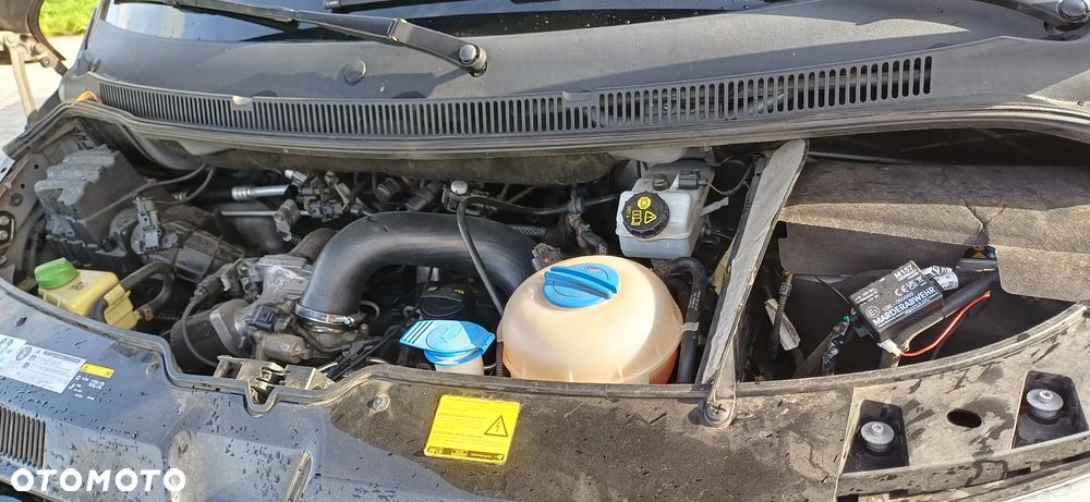 Volkswagen Multivan - 18