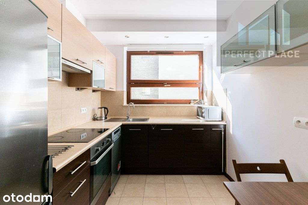 Ładne mieszkanie, oddzielna kuchnia, balkon