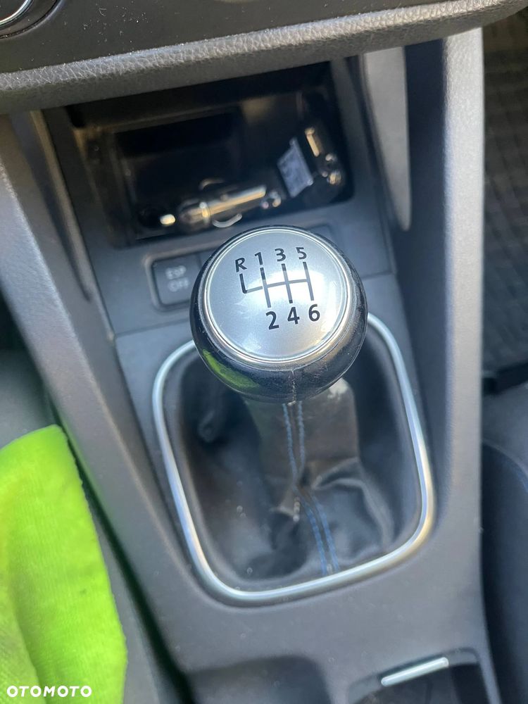 Volkswagen Golf - 9
