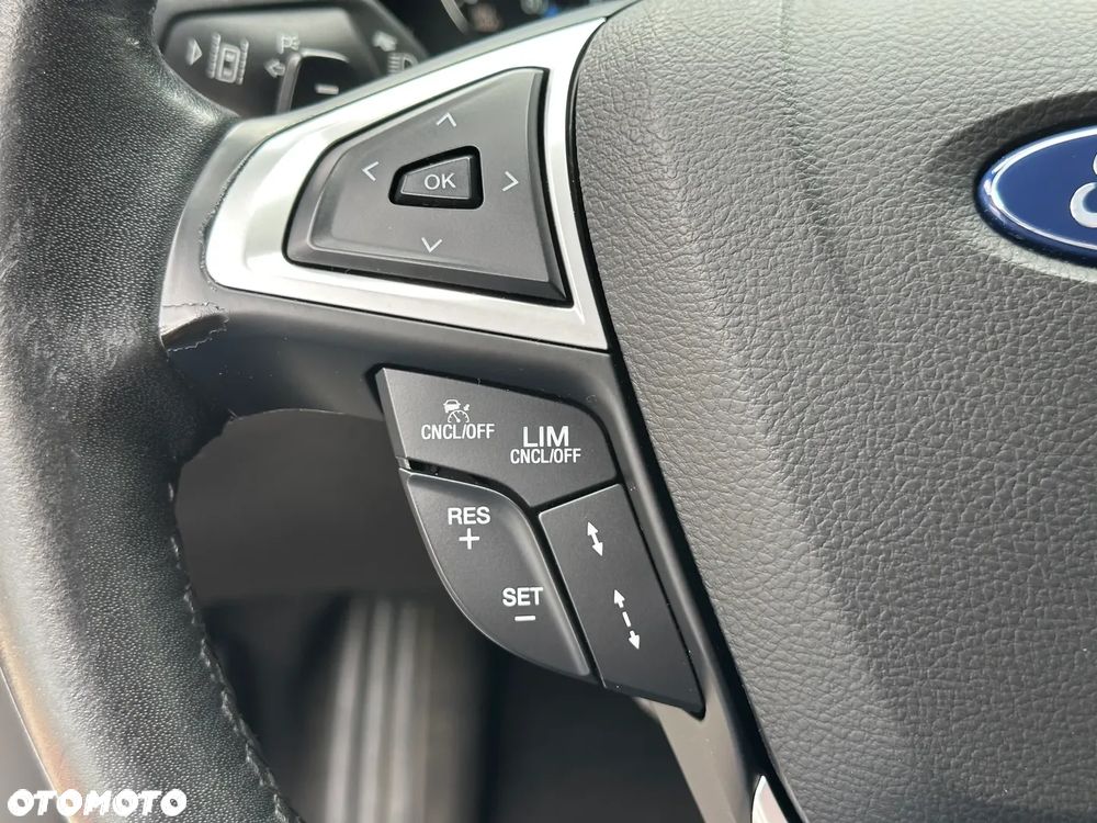 Ford Mondeo 2.0 TDCi Titanium PowerShift - 18
