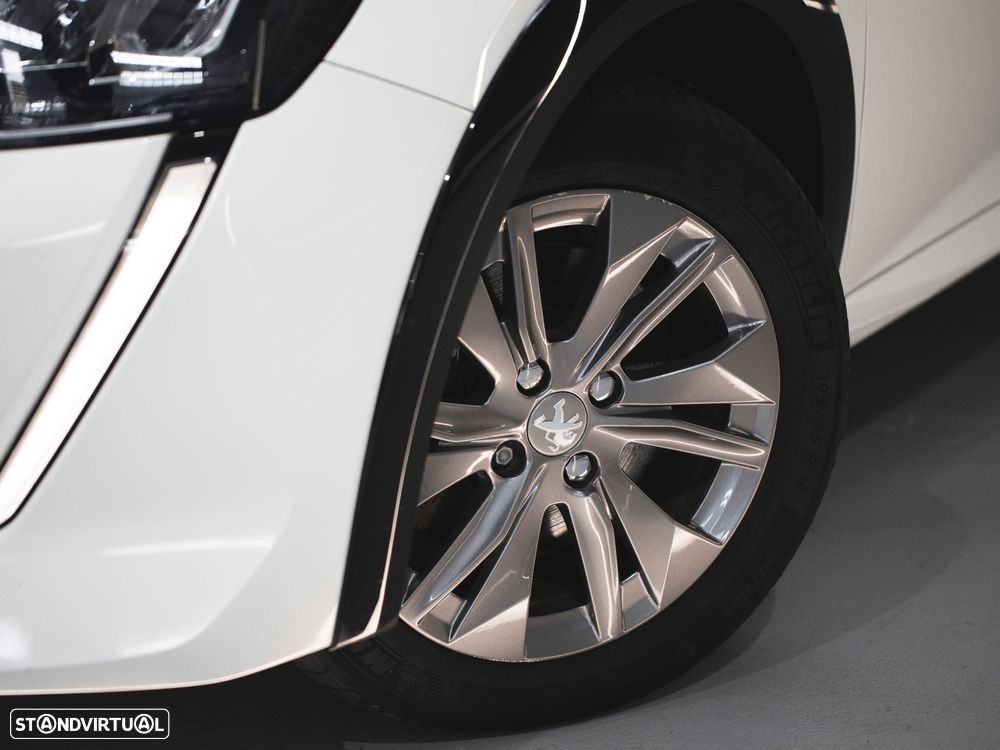 Peugeot e-208 Active Pack - 8