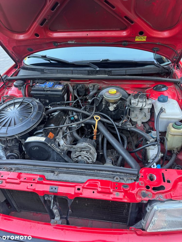Audi 80 2.0 E - 9