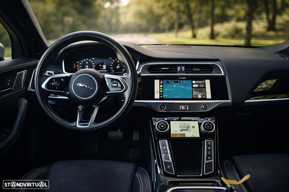 Jaguar I-Pace - 15