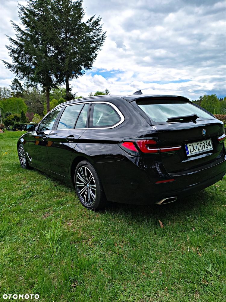 BMW Seria 5 520d mHEV Luxury Line - 2