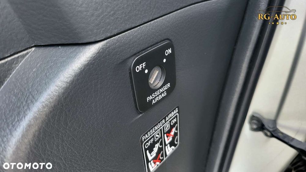 Toyota Corolla Verso - 14