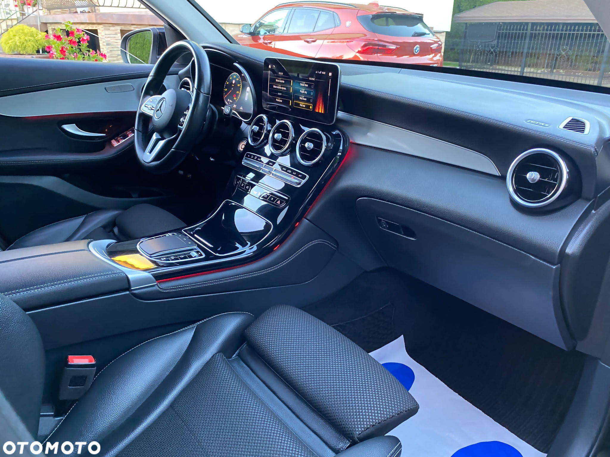 Mercedes-Benz GLC 220 d 4Matic 9G-TRONIC AMG Line - 9