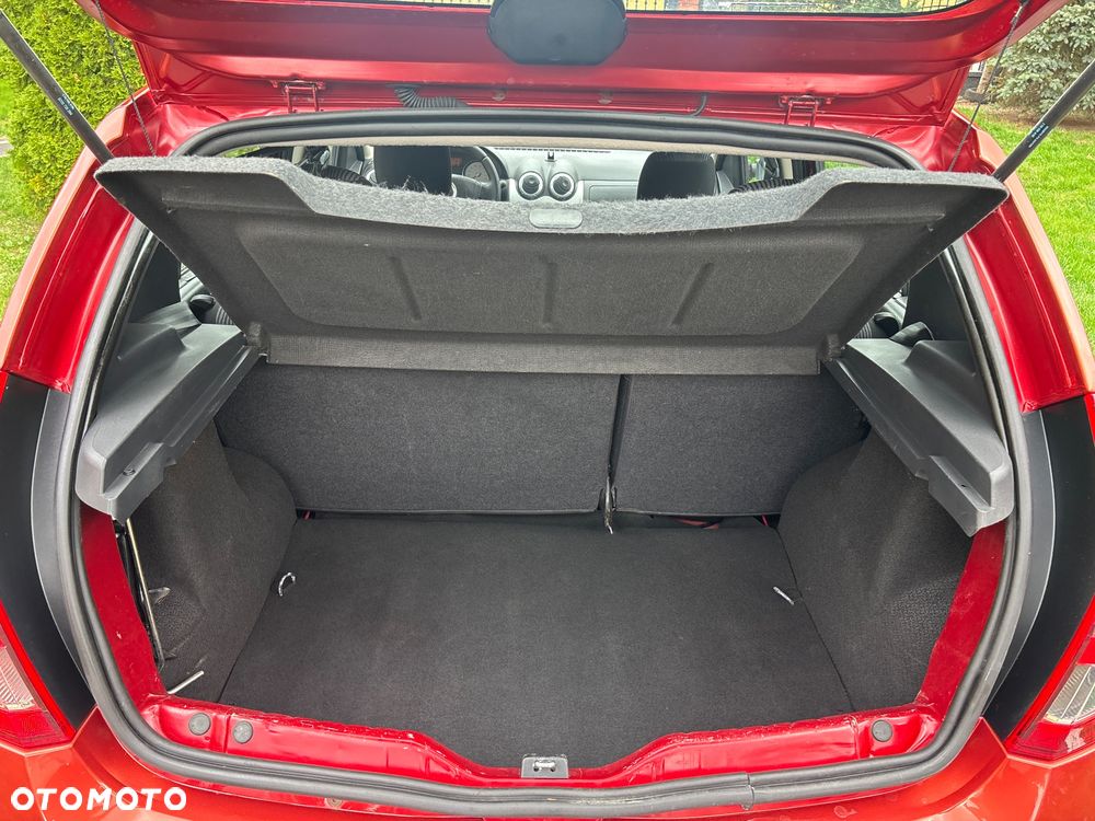 Dacia Sandero 1.6 MPI Laureate - 31