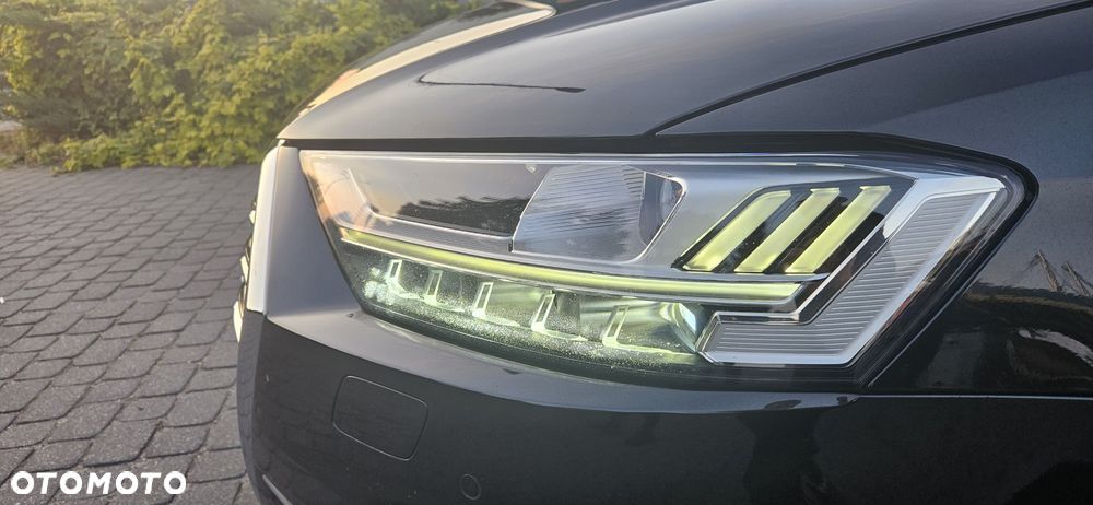 Audi A8 3.0 TDI Quattro - 40