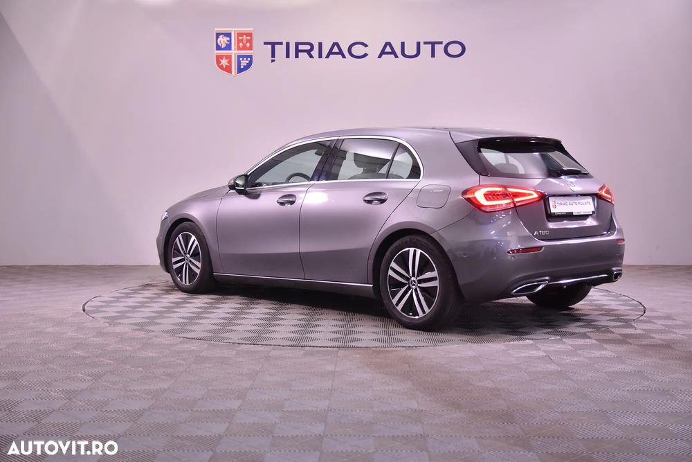 Mercedes-Benz A 180 7G-DCT - 3