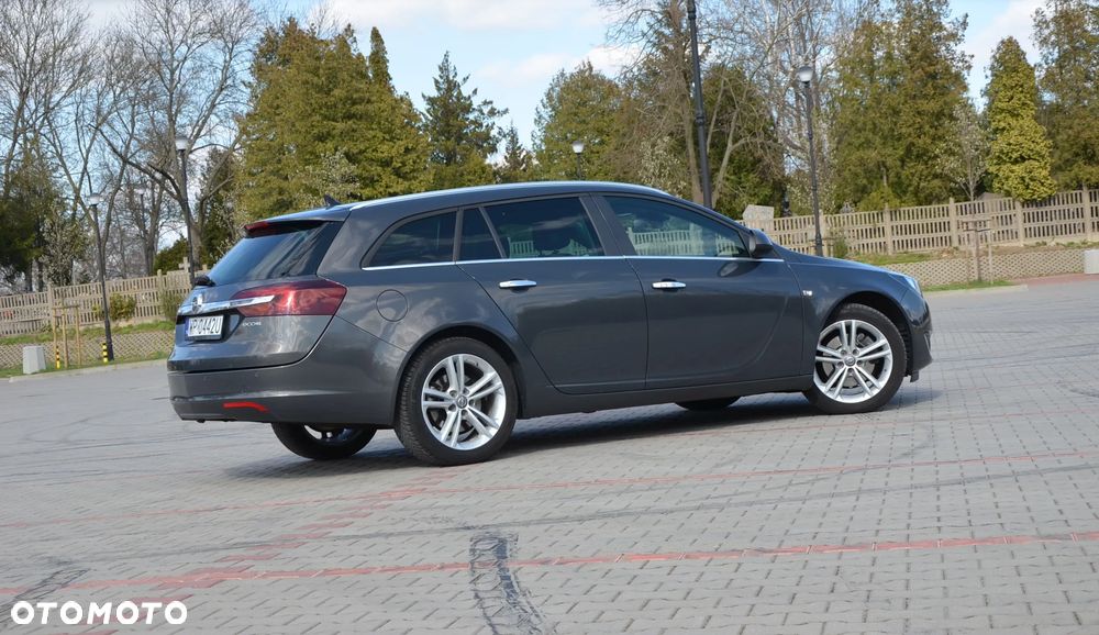 Opel Insignia - 13