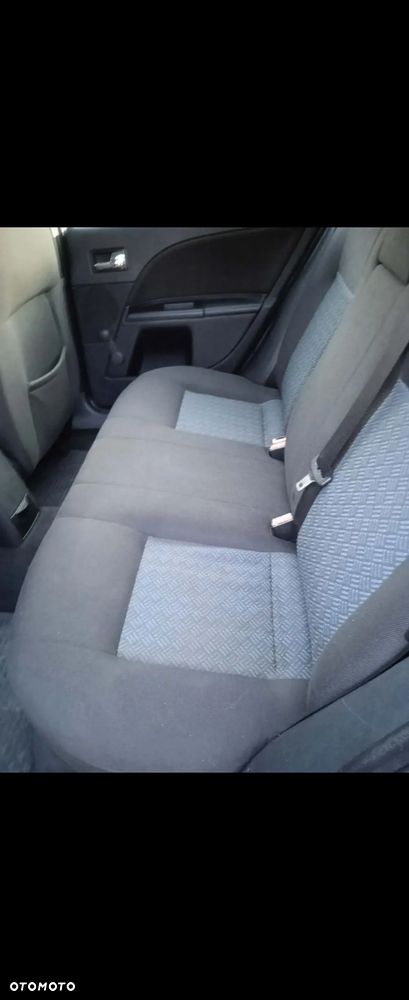 Ford Mondeo 2.0 TDCI Ambiente - 5