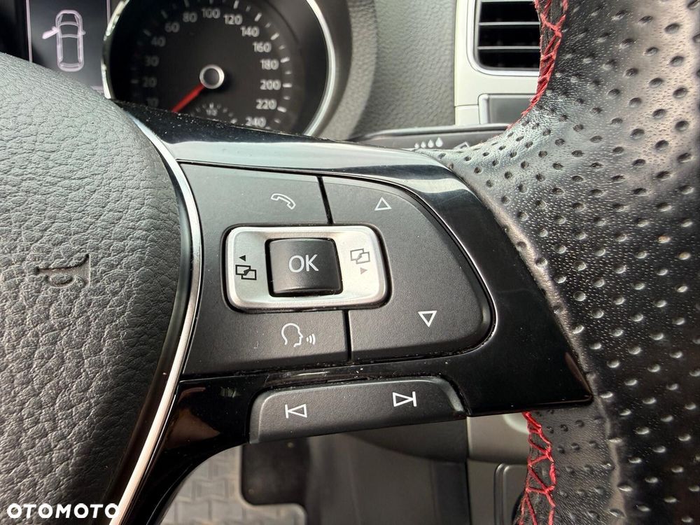 Volkswagen Polo 1.2 TSI BMT Comfortline - 11