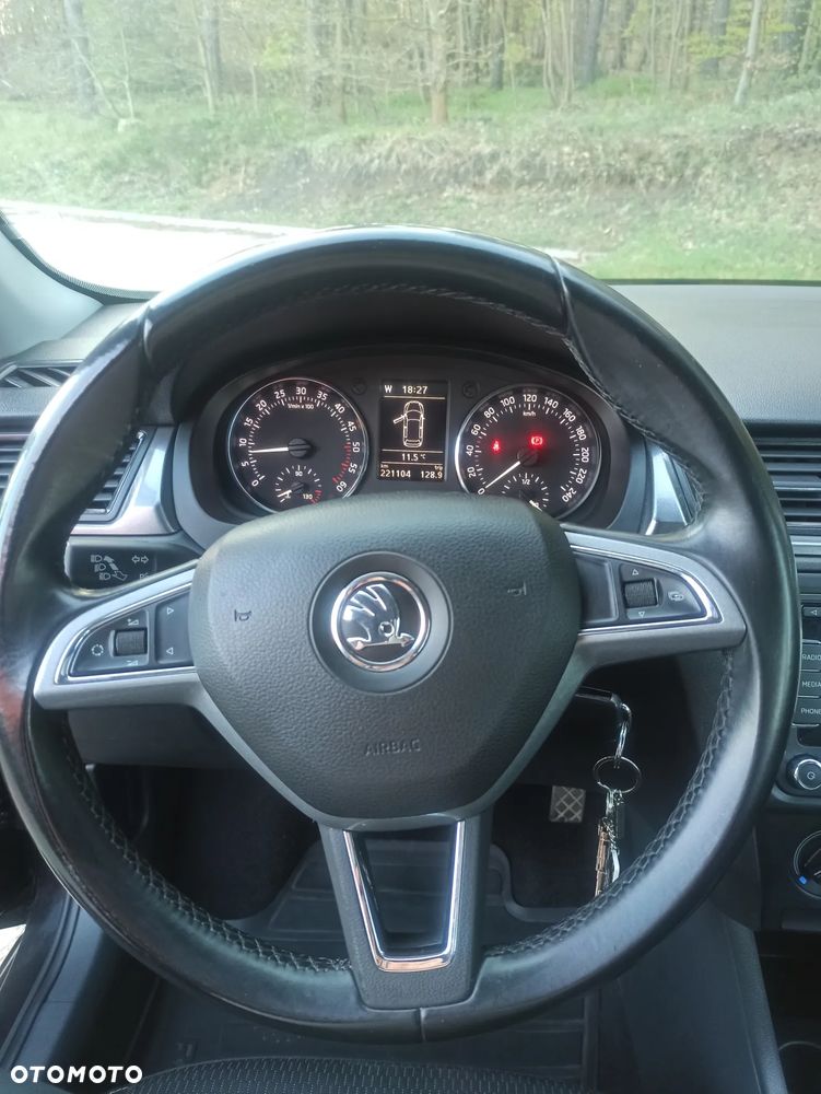 Skoda RAPID 1.6 TDI DPF Ambition - 13