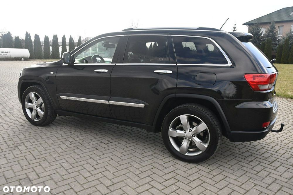 Jeep Grand Cherokee - 10