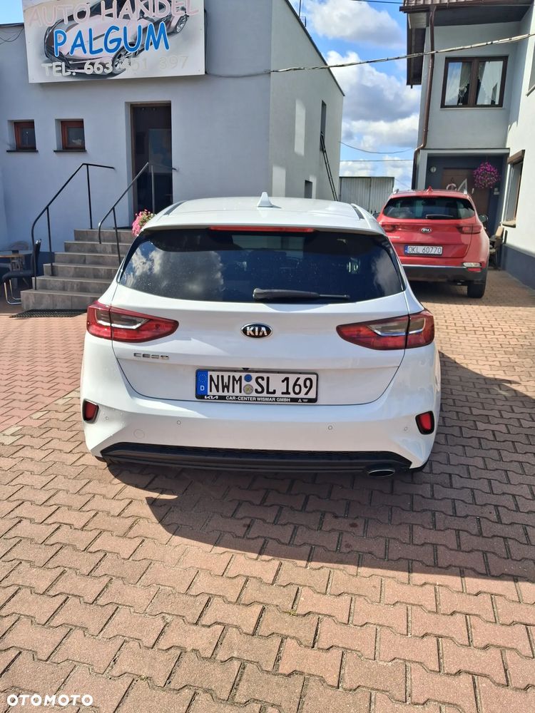 Kia Ceed - 3