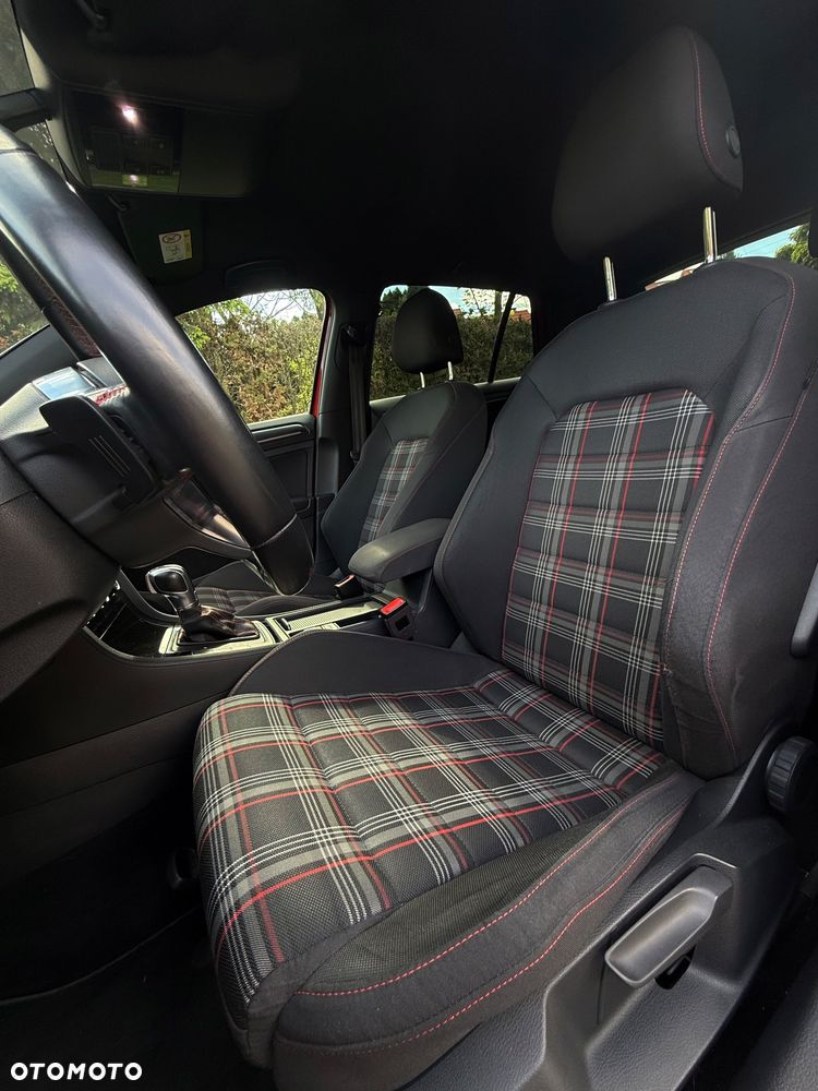 Volkswagen Golf GTI (BlueMotion Technology) DSG - 10