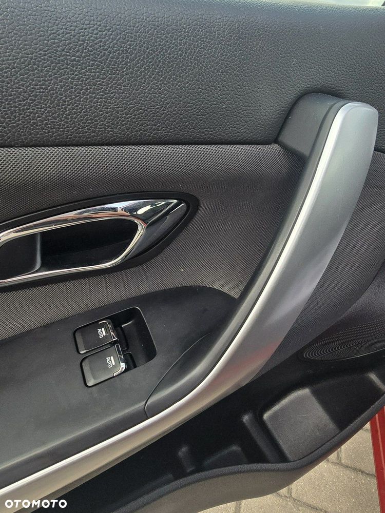 Kia Ceed - 16