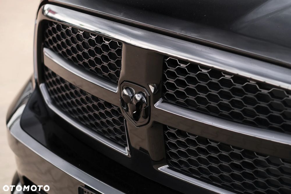 RAM 1500 - 16