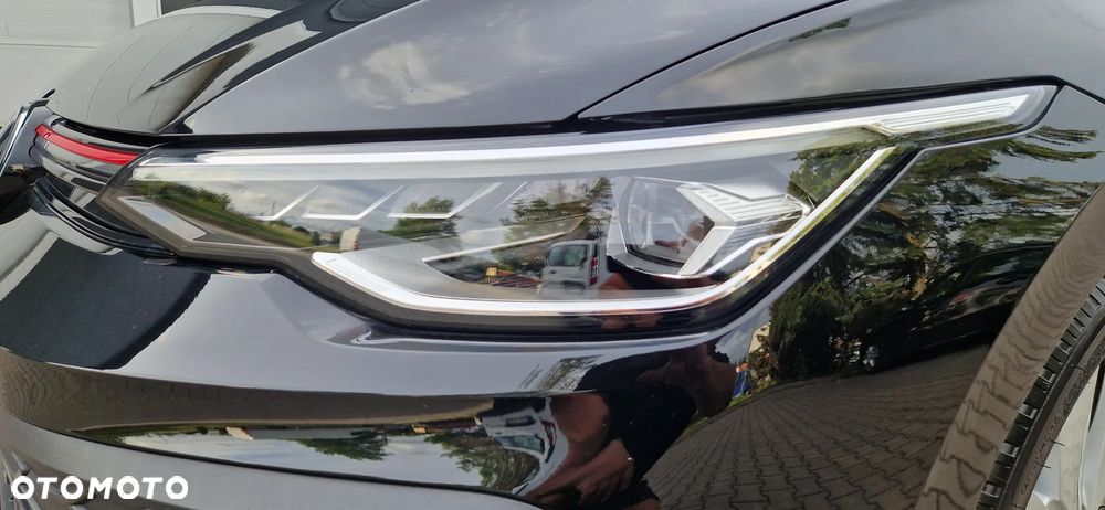 Volkswagen Golf - 35