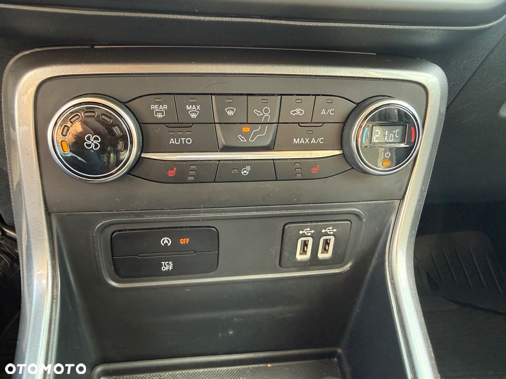Ford Inny - 20