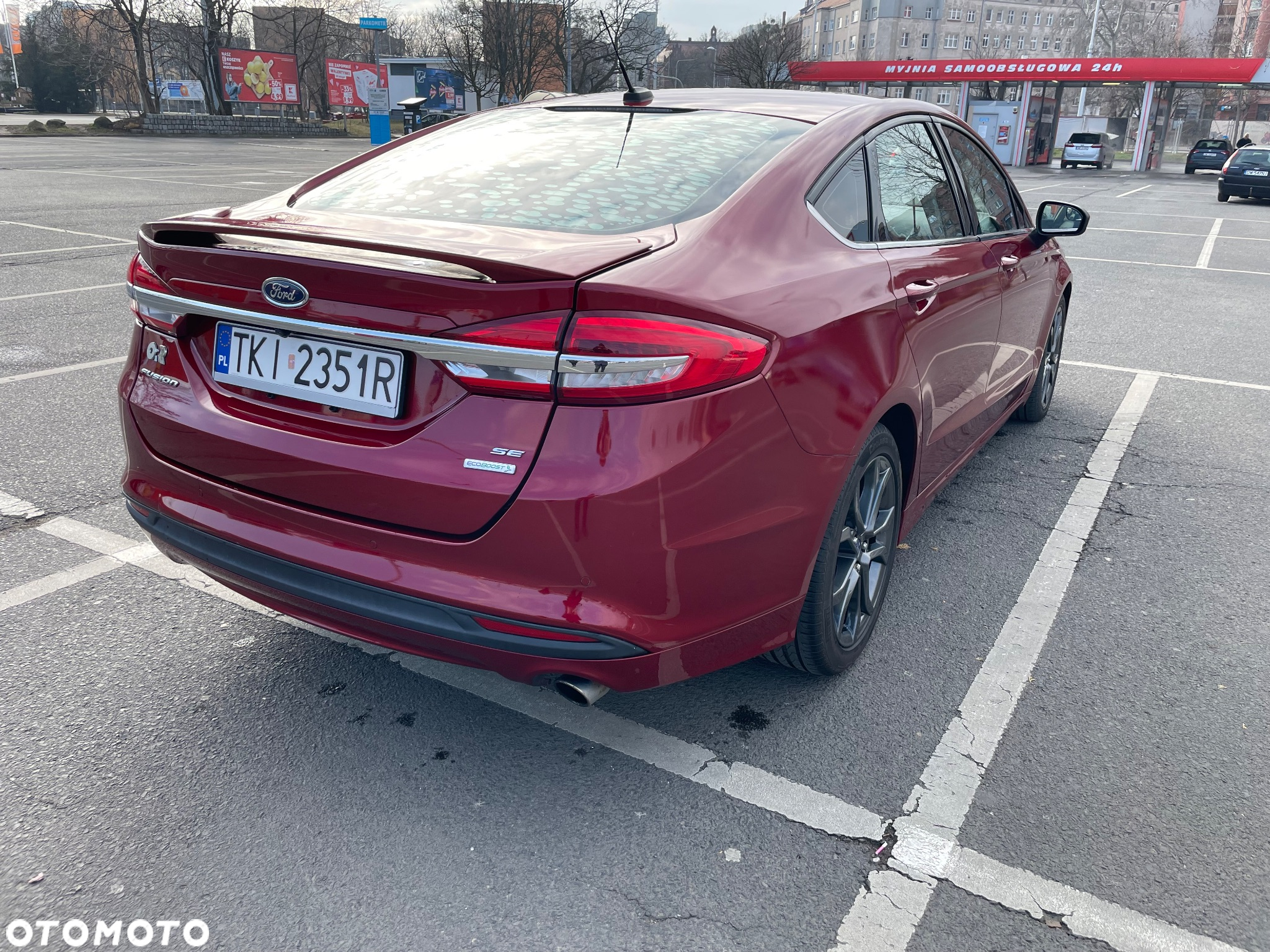 Ford Fusion - 8