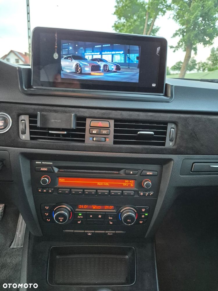 BMW Seria 3 320i - 26