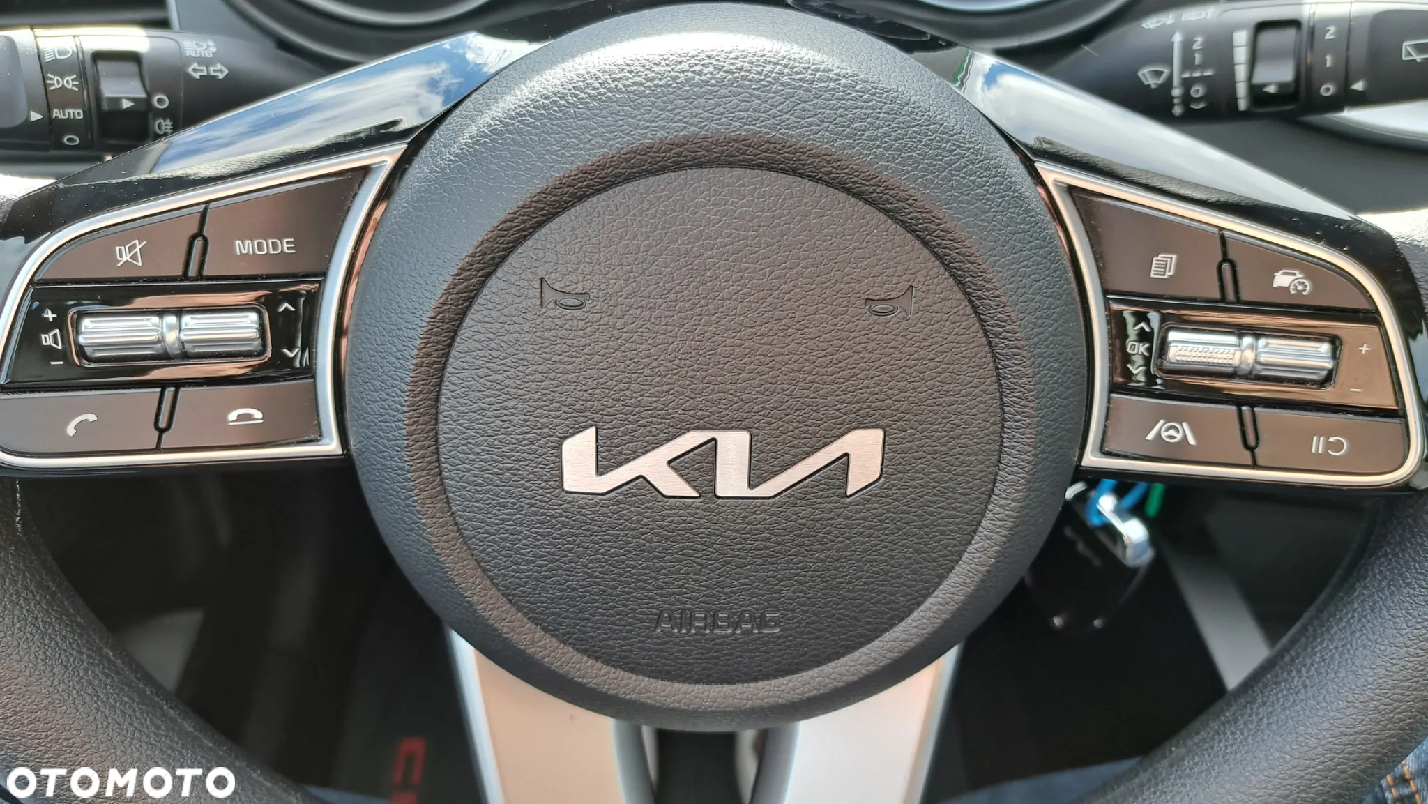 Kia Ceed 1.5 T-GDI S - 27