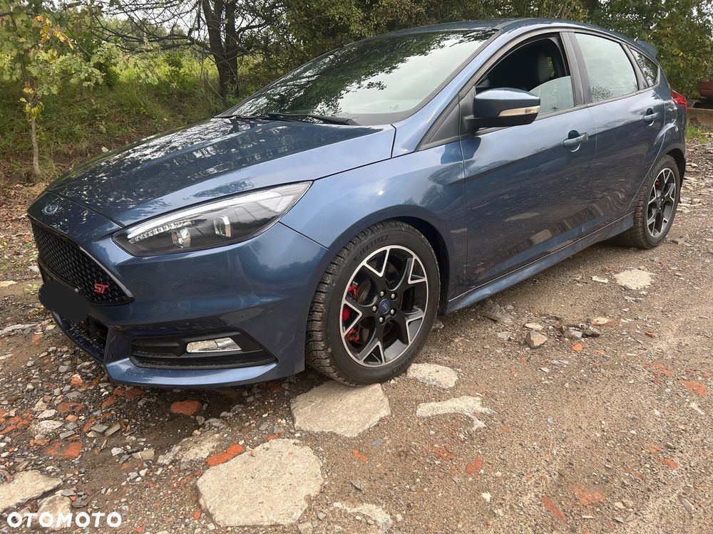 Ford Focus 2.0 EcoBoost ST - 2