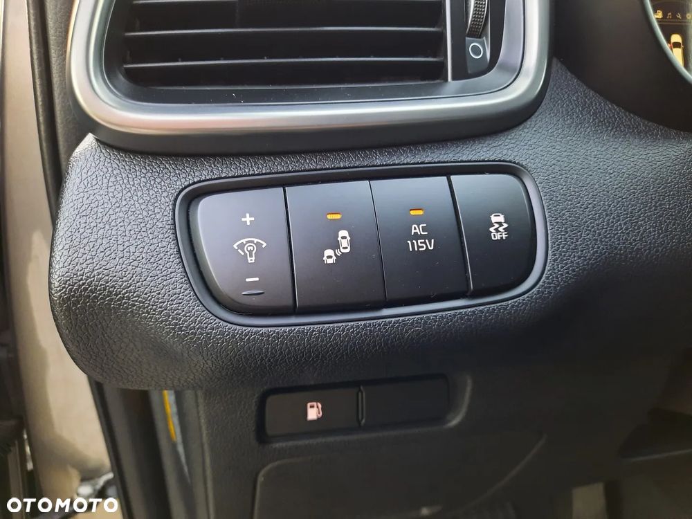 Kia Sorento - 27
