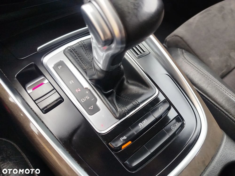 Audi Q5 2.0 TDI quattro S tronic - 25