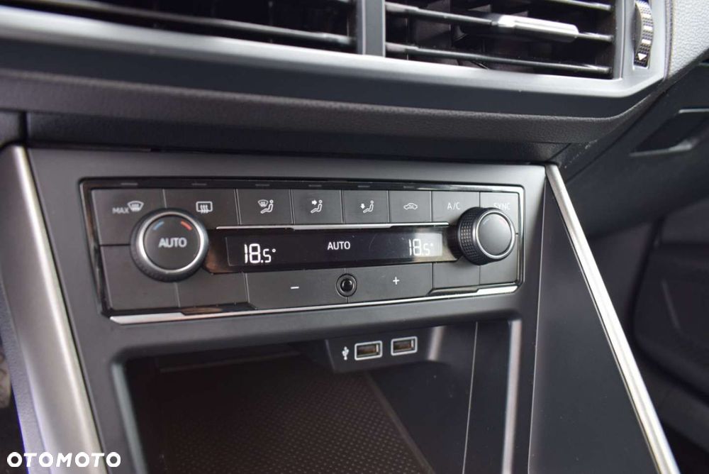 Volkswagen Polo - 30