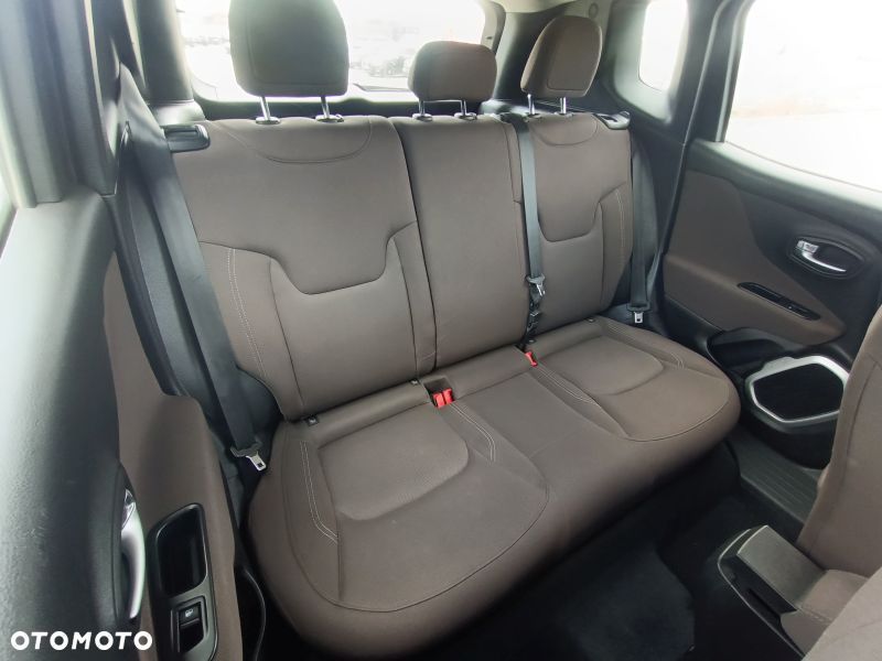 Jeep Renegade - 29