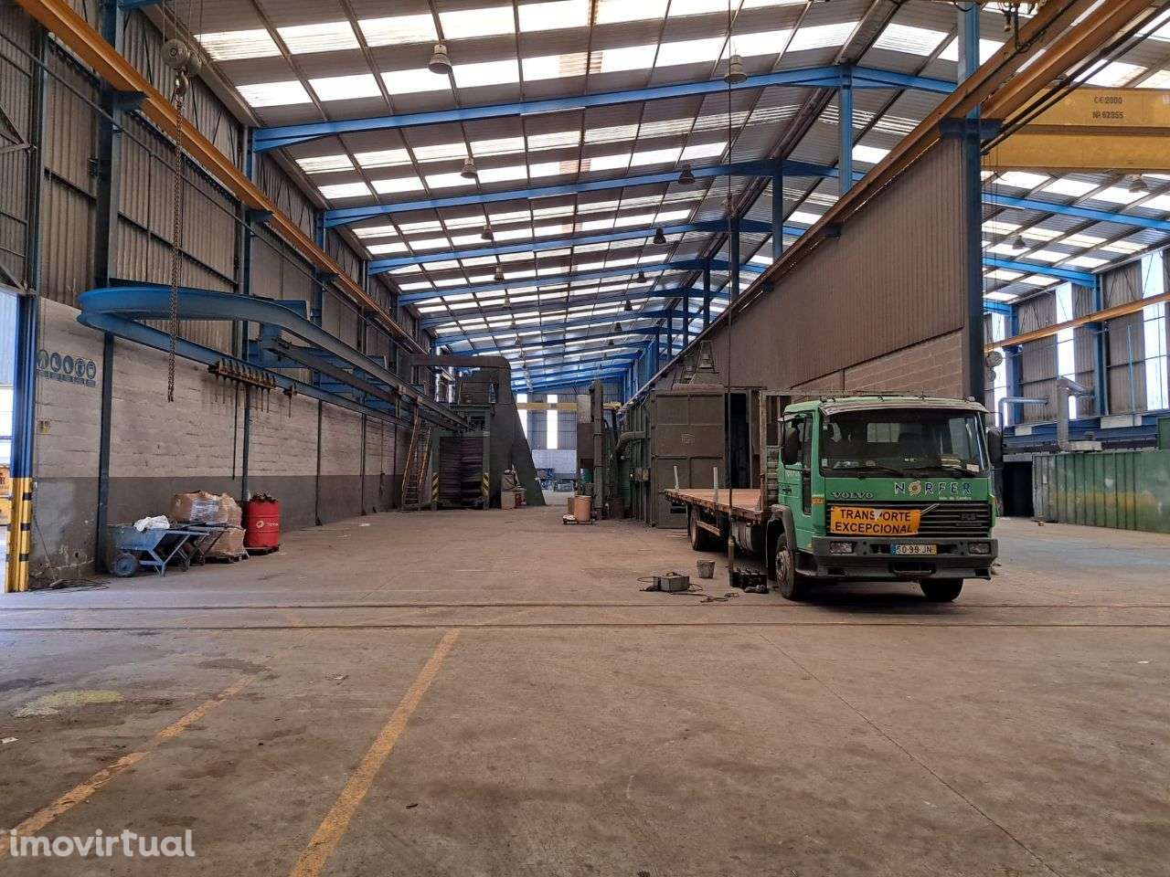 Armazém Industrial localizado em Vale de Cambra - Grande imagem: 2/9