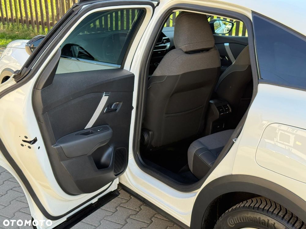 Citroën C4 BlueHDi 130 Stop&Start EAT8 MAX - 22