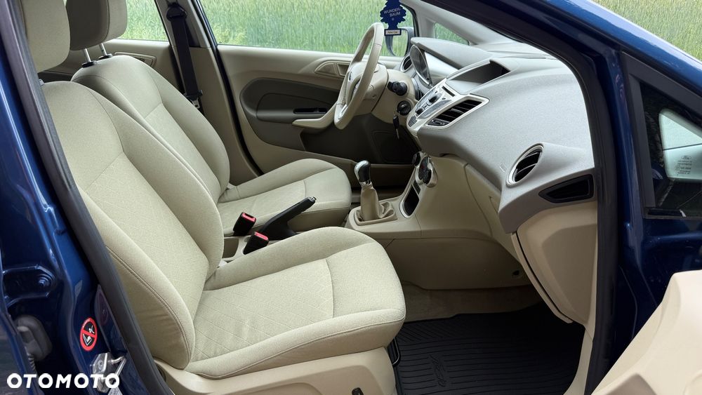 Ford Fiesta 1.25 Ghia EU5 - 19