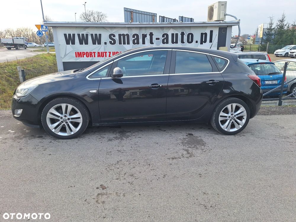 Opel Astra 1.4 Turbo Cosmo - 2