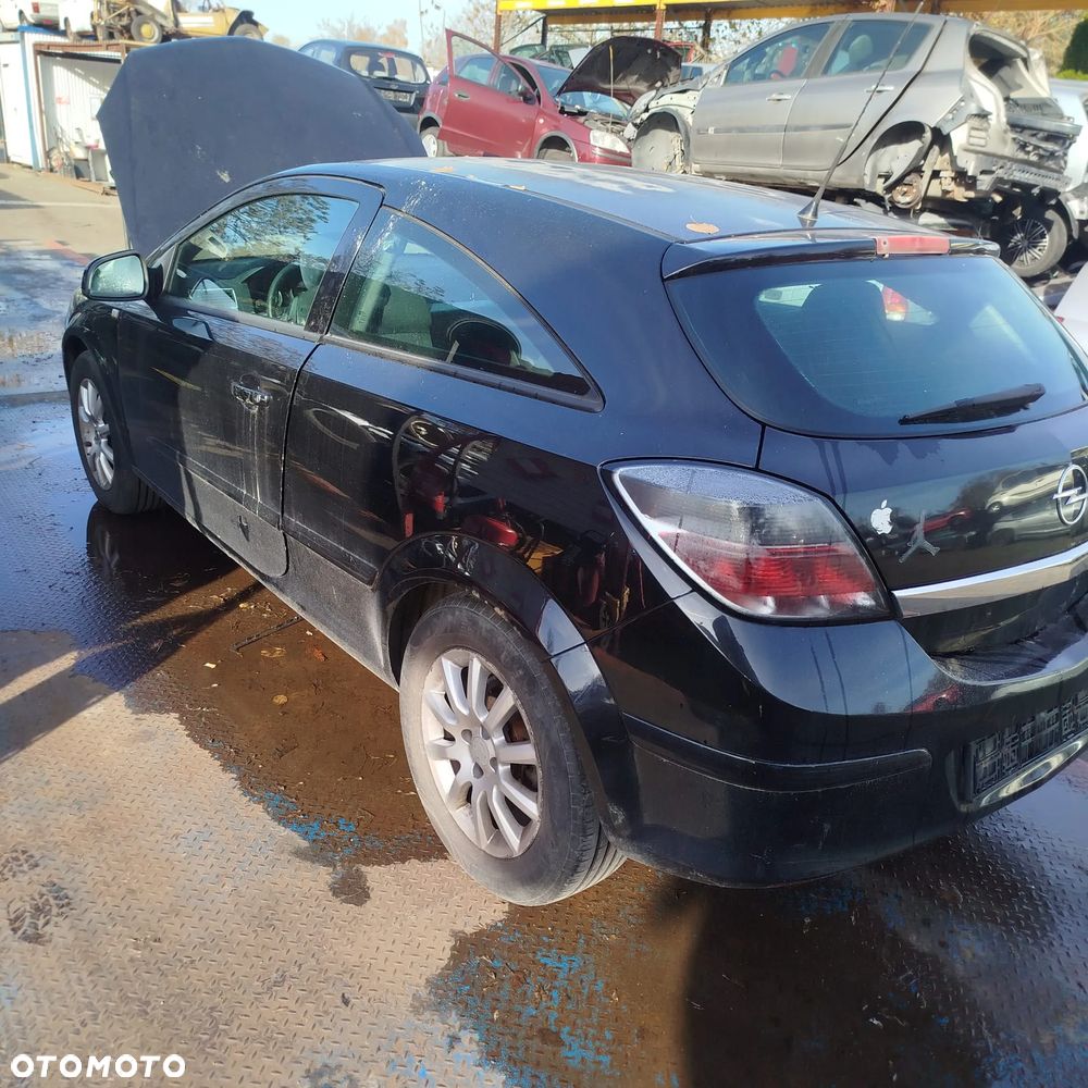 Opel Astra GTC na części . - 7