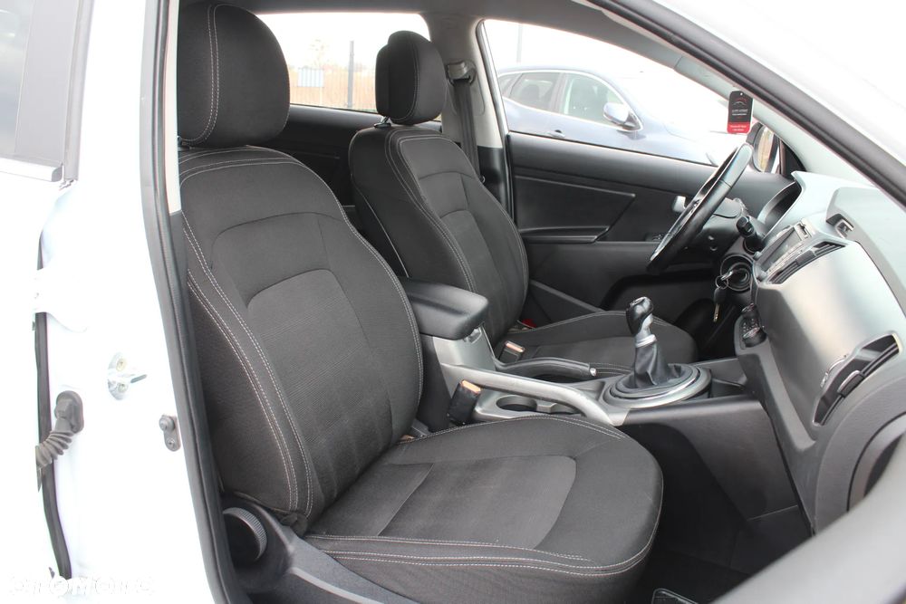 Kia Sportage 1.6 GDI 2WD Vision - 26