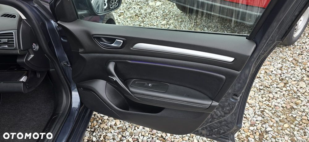 Renault Megane 1.5 Blue dCi Zen - 18