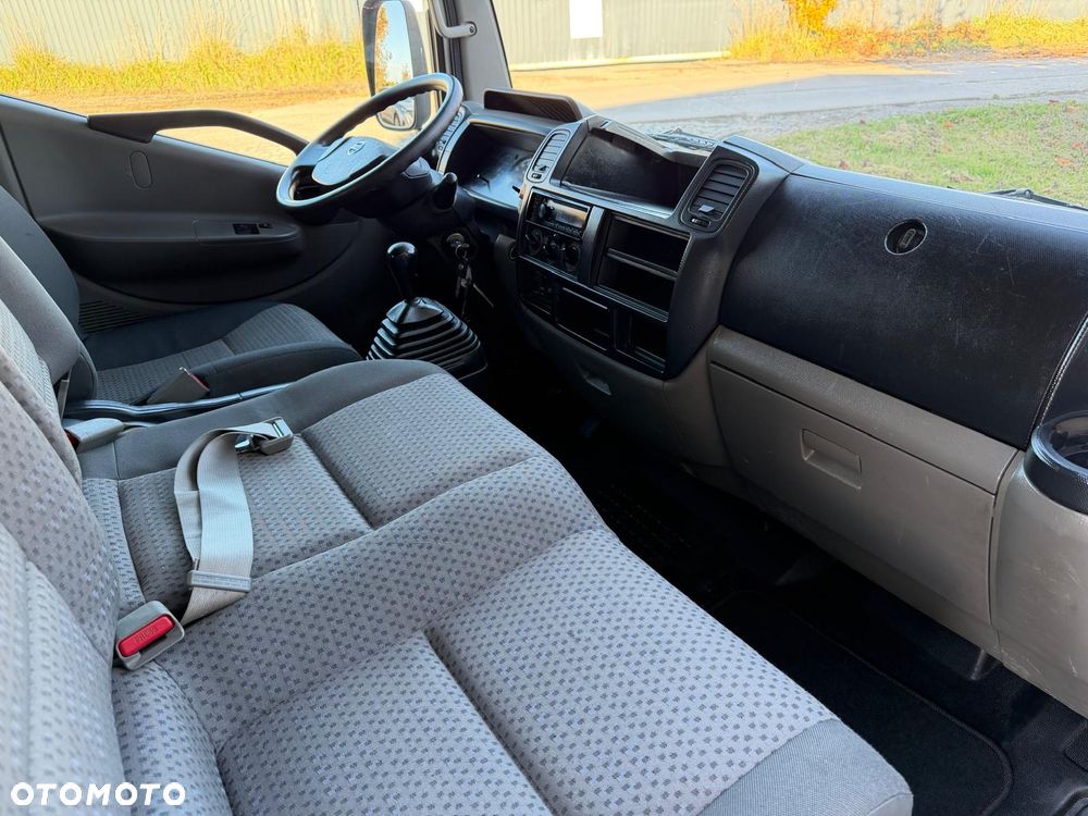 Nissan Cabstar - 18