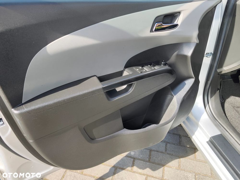 Chevrolet Aveo 1.6 Automatik LTZ - 9