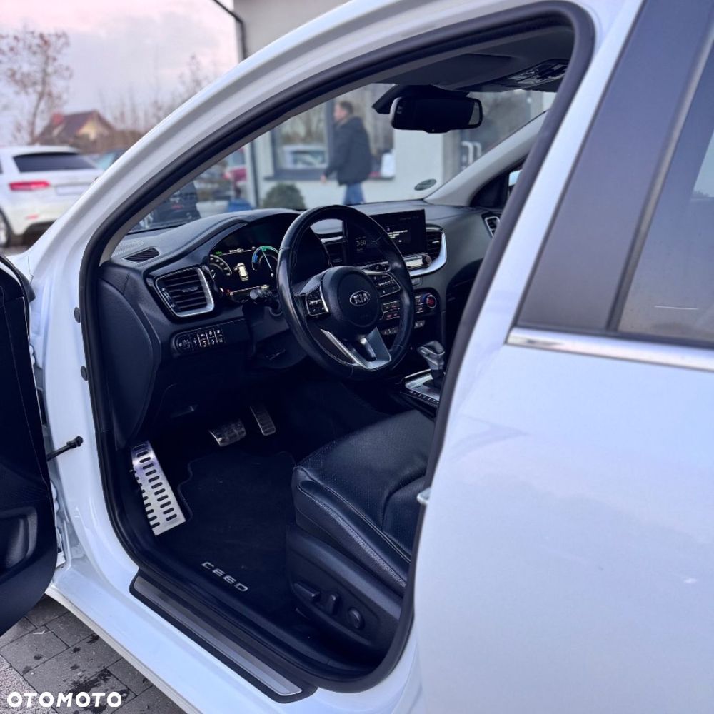 Kia Ceed - 19