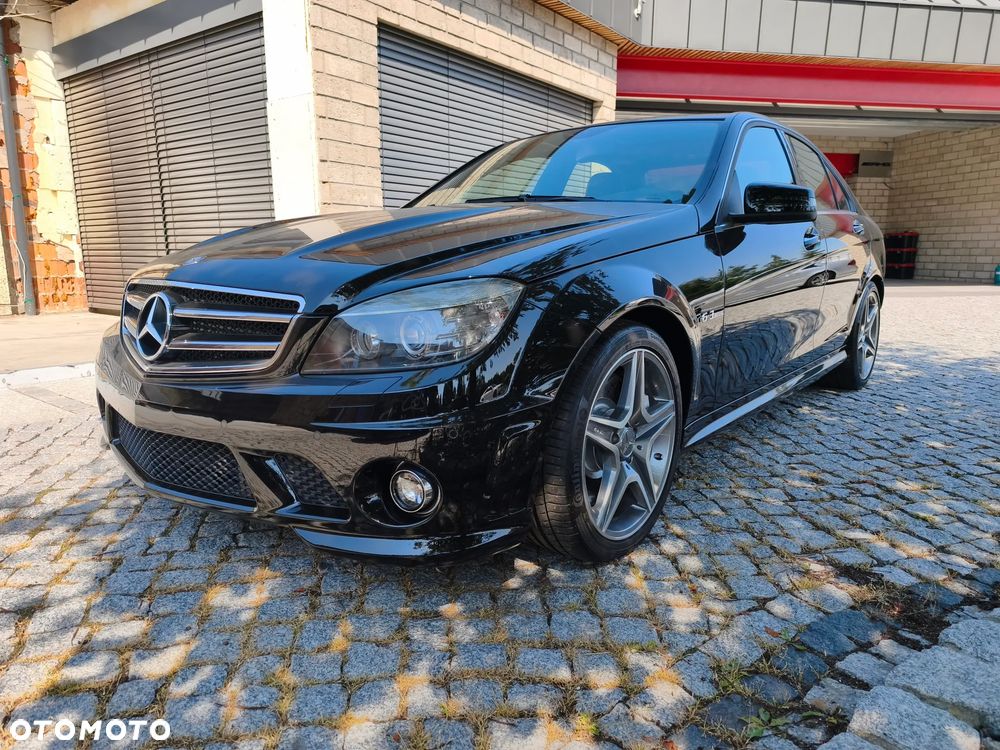 Mercedes-Benz Klasa C 63 AMG - 2