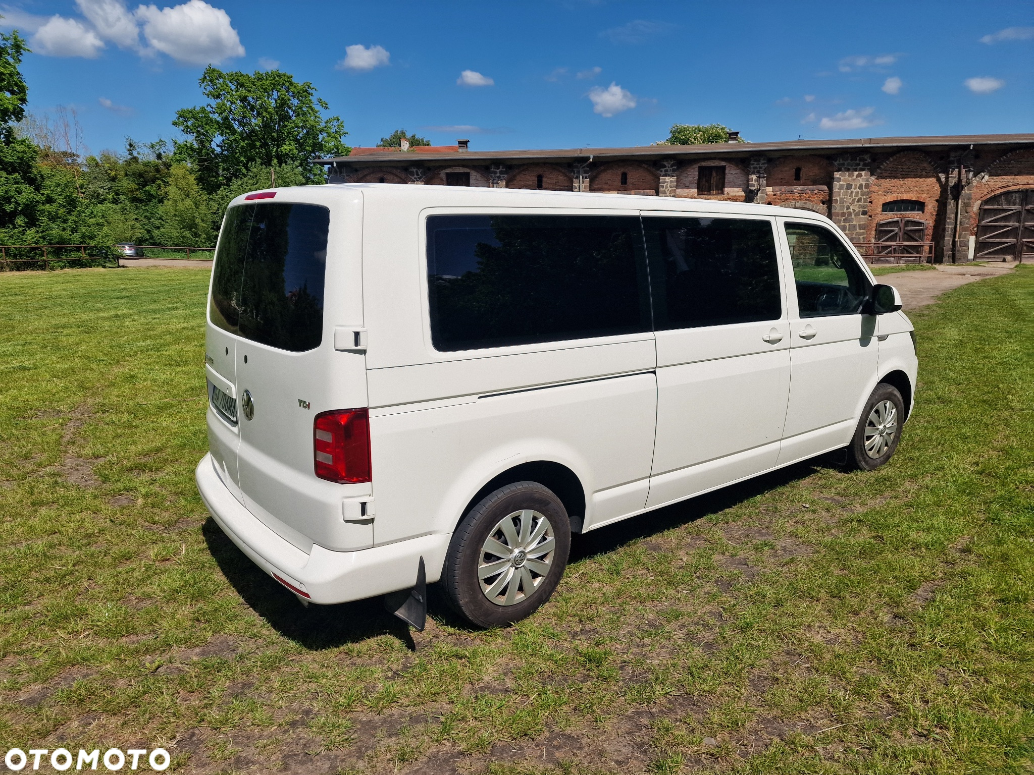 Volkswagen Caravelle 2.0 TDI L2 Comfortline DSG - 7