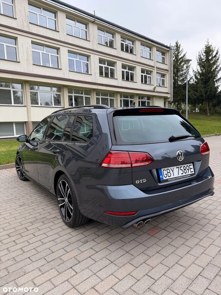 Volkswagen Golf 2.0 TDI BMT GTD DSG - 7