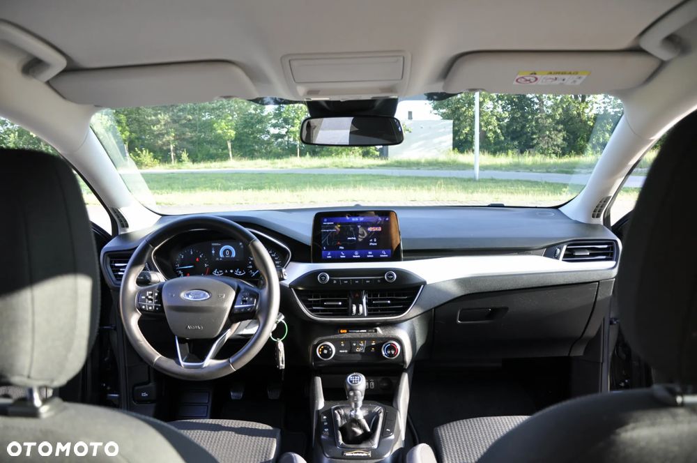 Ford Focus 1.5 EcoBlue STart-Stopp-System TITANIUM - 27