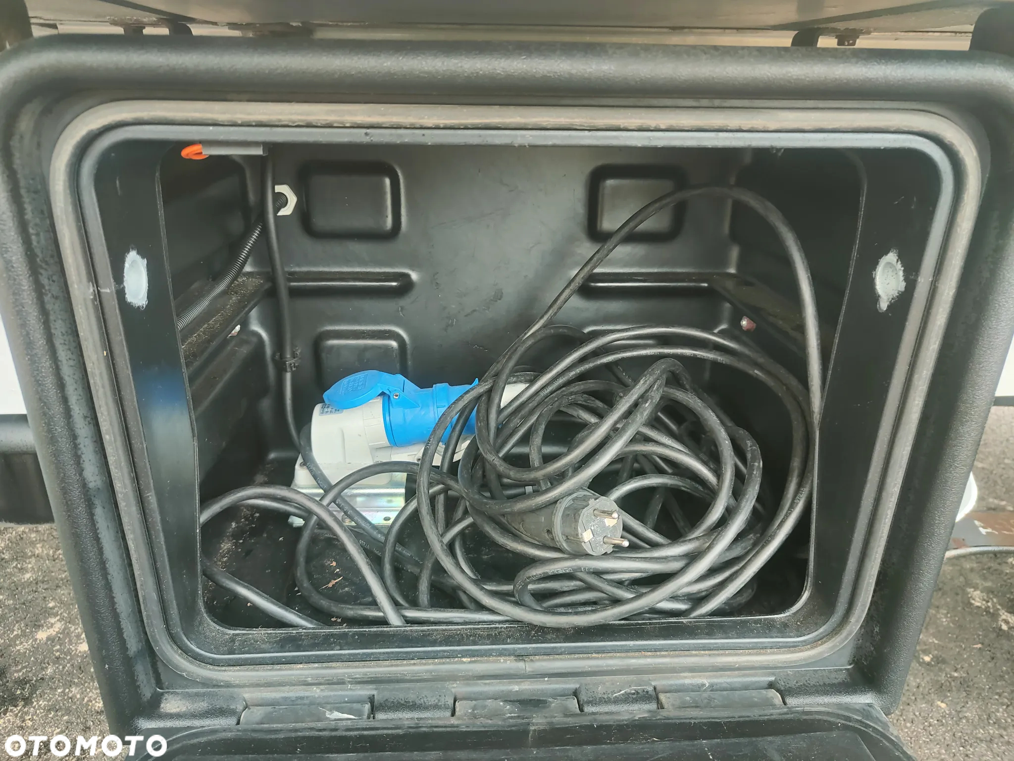 Mercedes-Benz Sprinter 316 2018r Chłodnia Mroźnia -20*C CARRIER XARIOS 350 KONTENER - 33