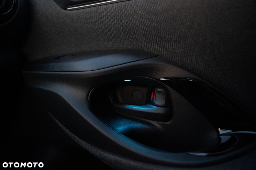 Toyota Yaris 1.5 Premiere Edition CVT - 34