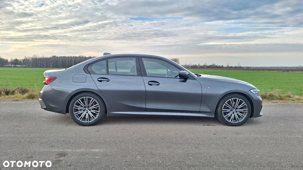 BMW Seria 3 320i M Sport sport - 8